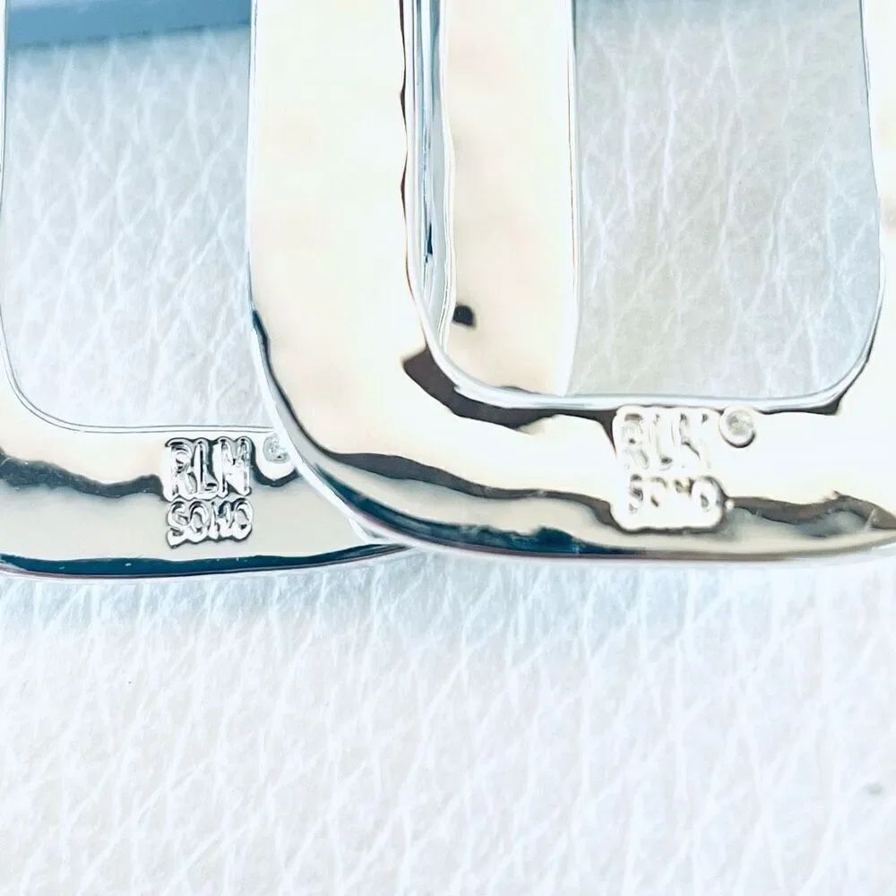 NWT Robert Lee Morris Soho Large Square Silver Polished Hammered Hoops earrings - Picture 5 of 12